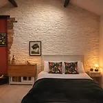 Linden At Lough Sillan House - Dog-friendly - Adults Only Feriehus
