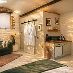 Linden At Lough Sillan House - Dog-friendly - Adults Only Feriehus