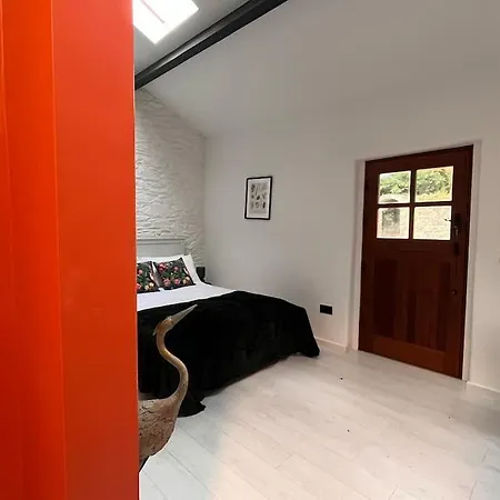 بيت للعطل Linden Shercock