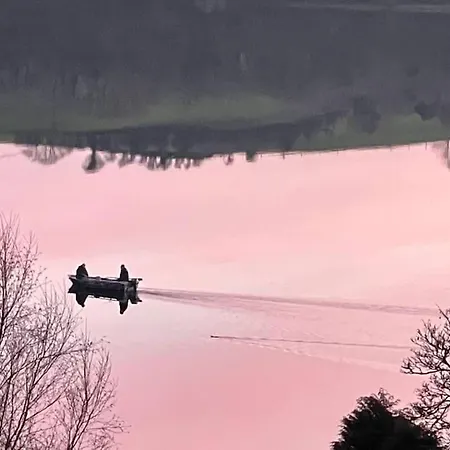 بيت للعطل Linden Shercock