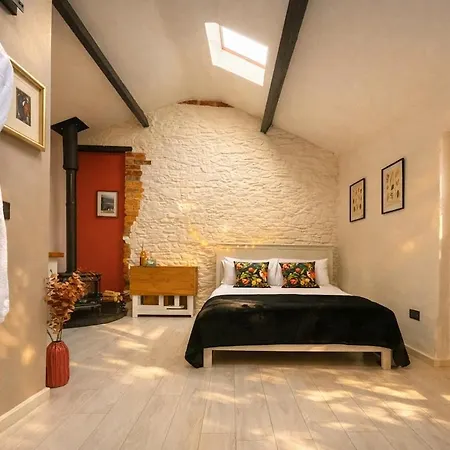 Linden At Lough Sillan House - Dog-friendly - Adults Only Tatil Evi