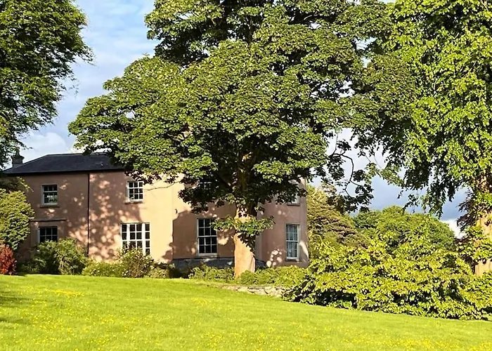 Semesterbostad Linden *