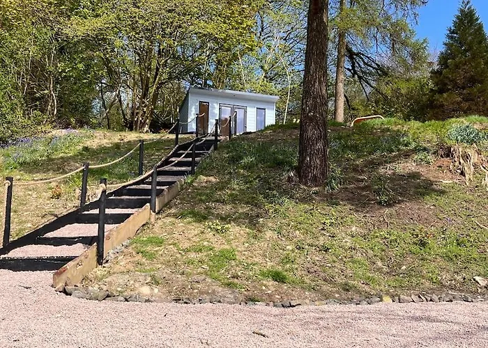 Linden Semesterbostad Shercock